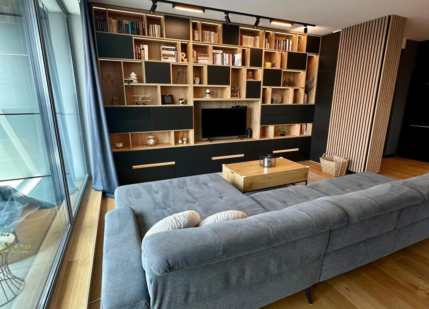 The Skyline Residence Sofya